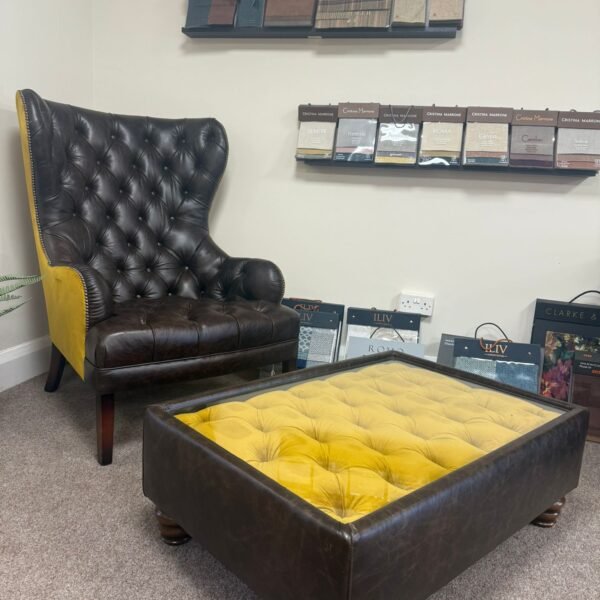Manhattan chair
