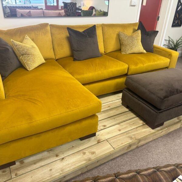 test Zara corner sofa in Cambio saffron (Copy)