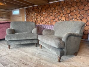 Whitechapel chairs in Avellino Hunter