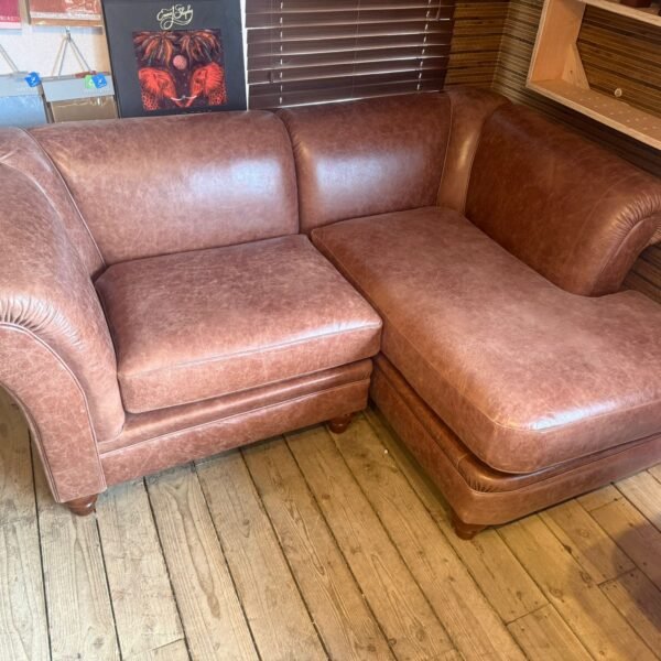 Chatsworth corner sofa in Lincoln brown leather